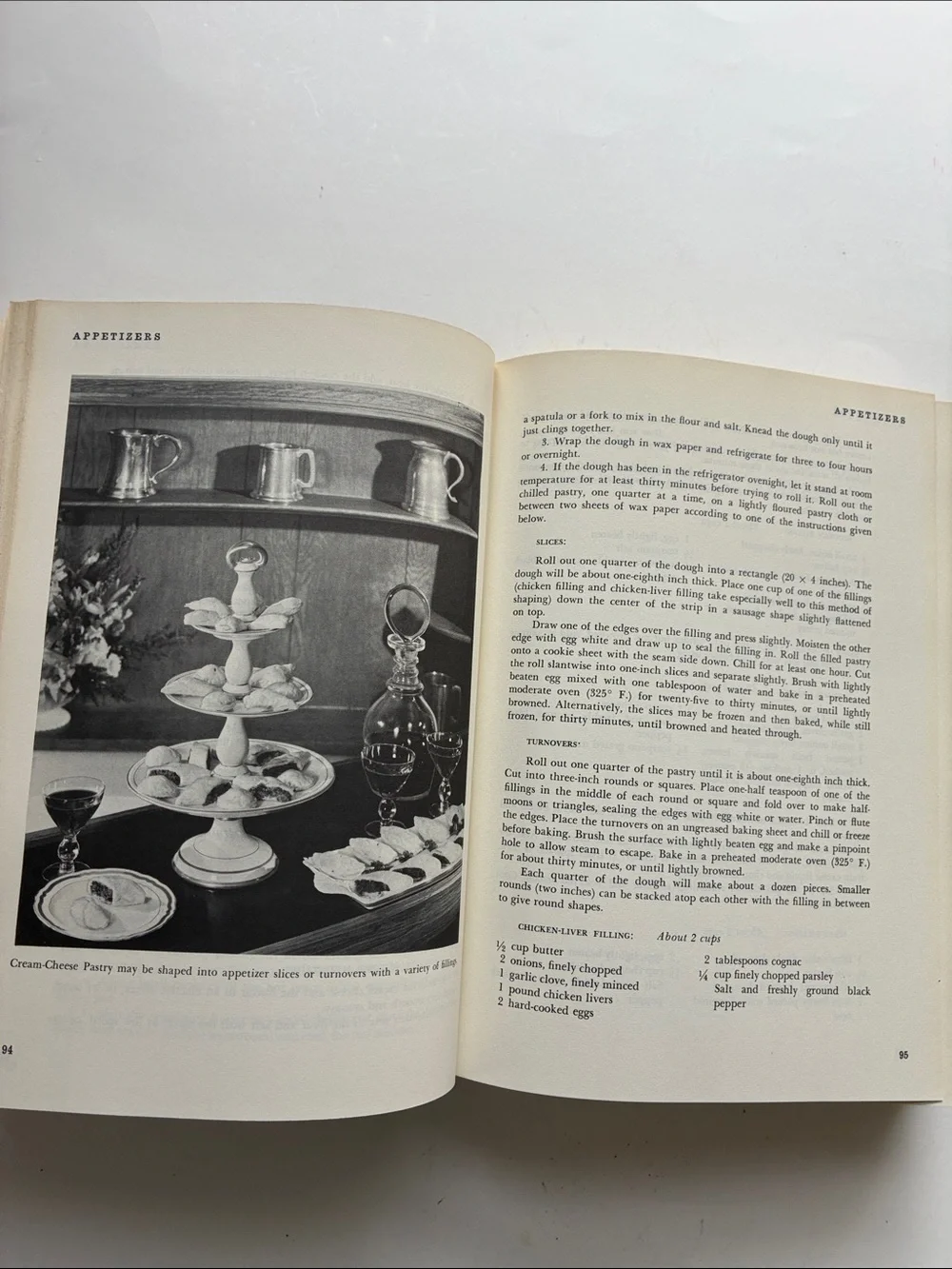 The New York Times Menu Cook Book by Craig Claiborne 1966 First Edition
